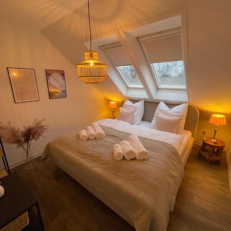 Sonnige Dachwohnung Nahe Dem Klinikum. Oldenburg Buitenkant foto